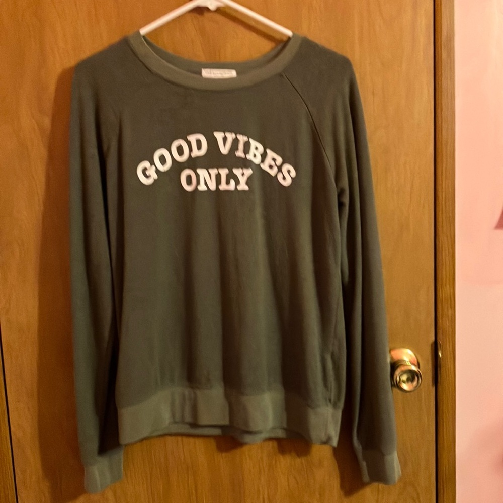 Good Vibes Only Size S Long Sleeve Green Shirt